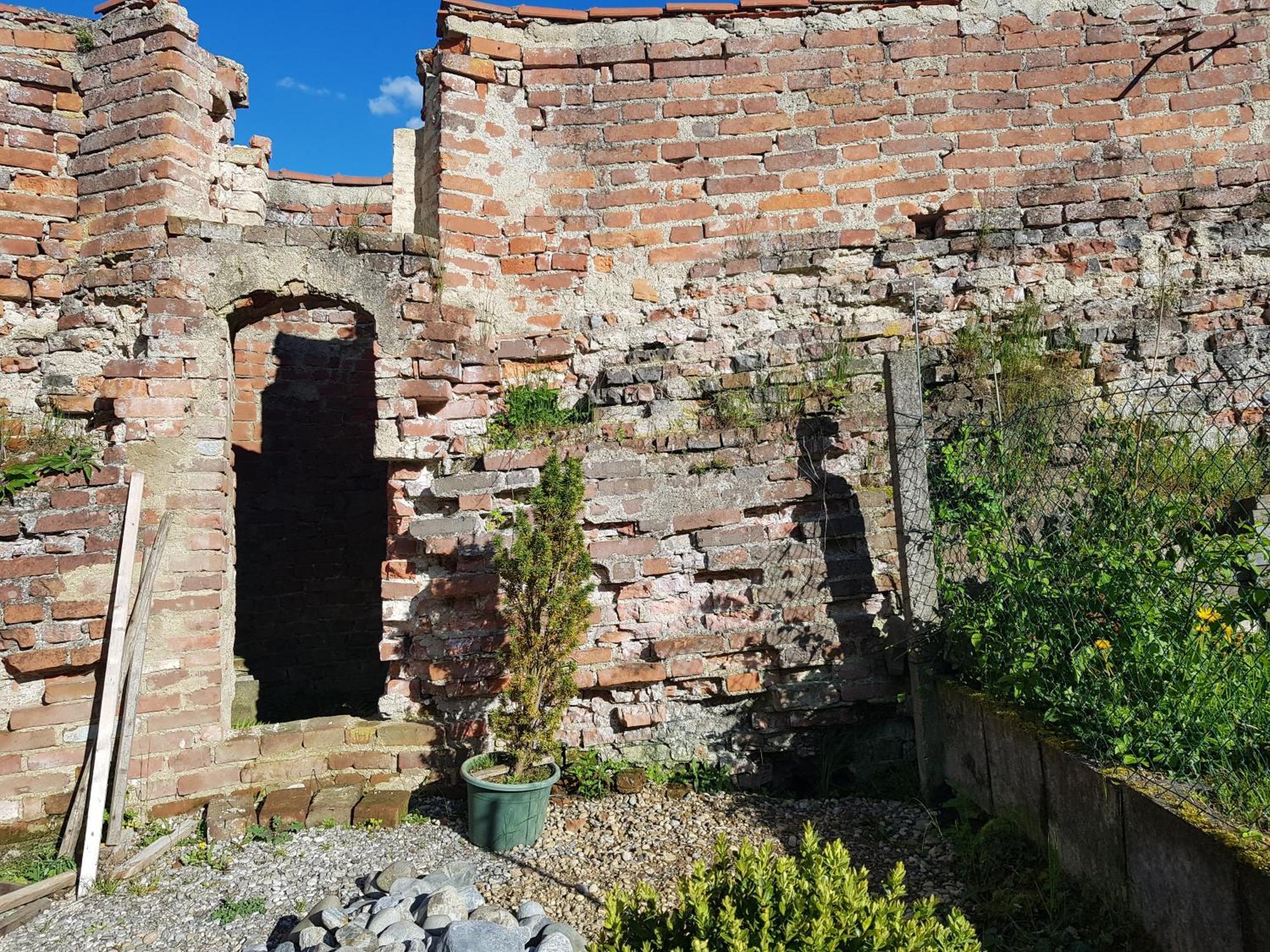 Ehemalige Schmiede -dormitorium- *